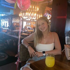 Meet your Posher, Kailani